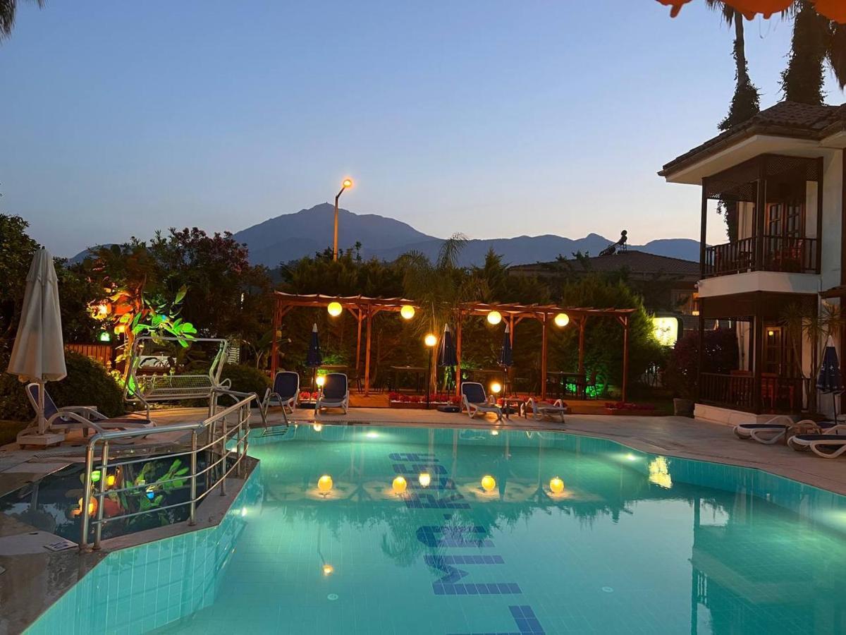 Palma Rosa Hotel Çamyuva Zewnętrze zdjęcie